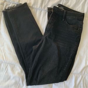 Old Navy Rockstar Super Skinny Jeans - 10 - Faded Black Distressed Denim